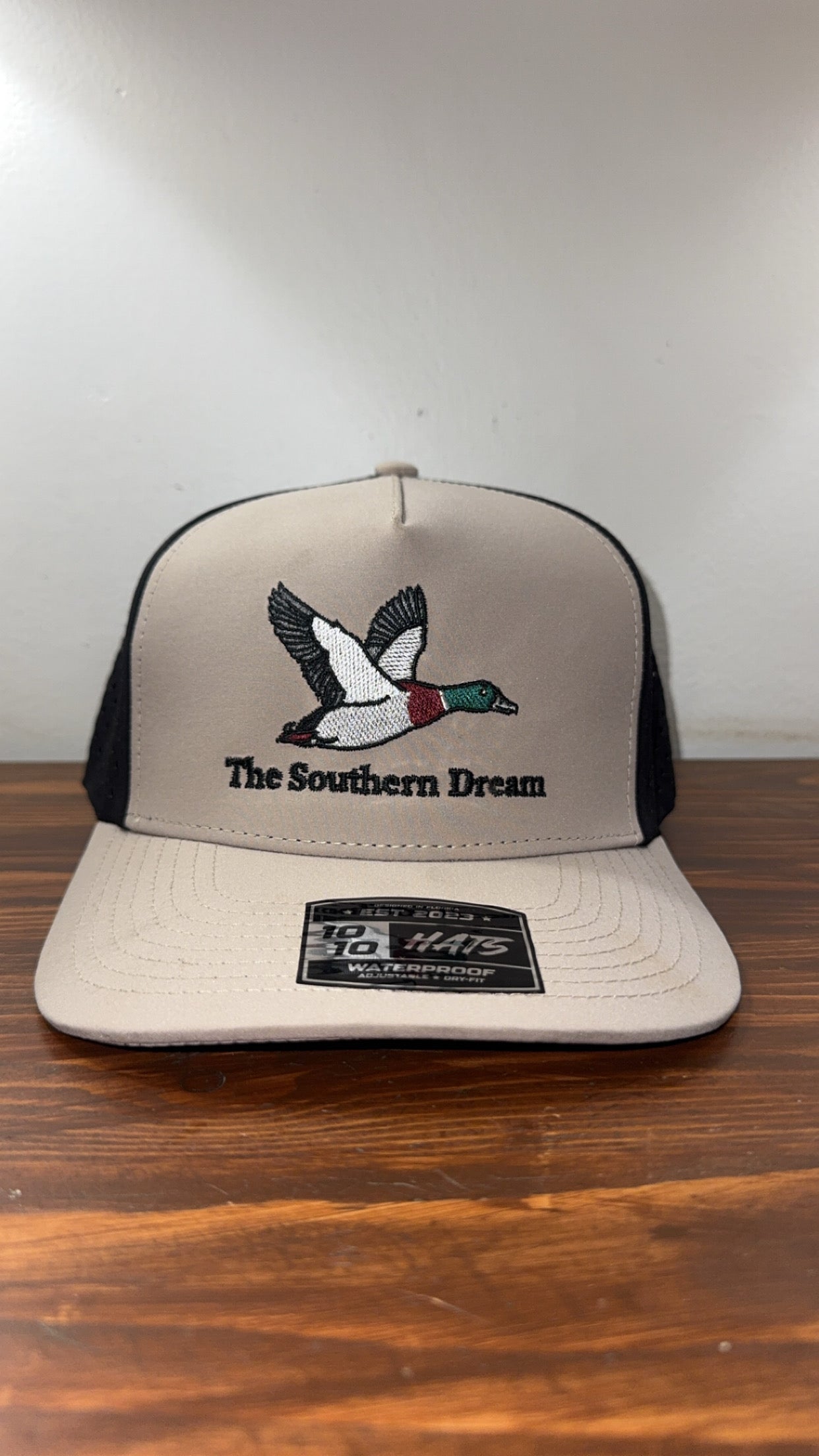 Waterproof Southern Dream Duck in Khaki & Black