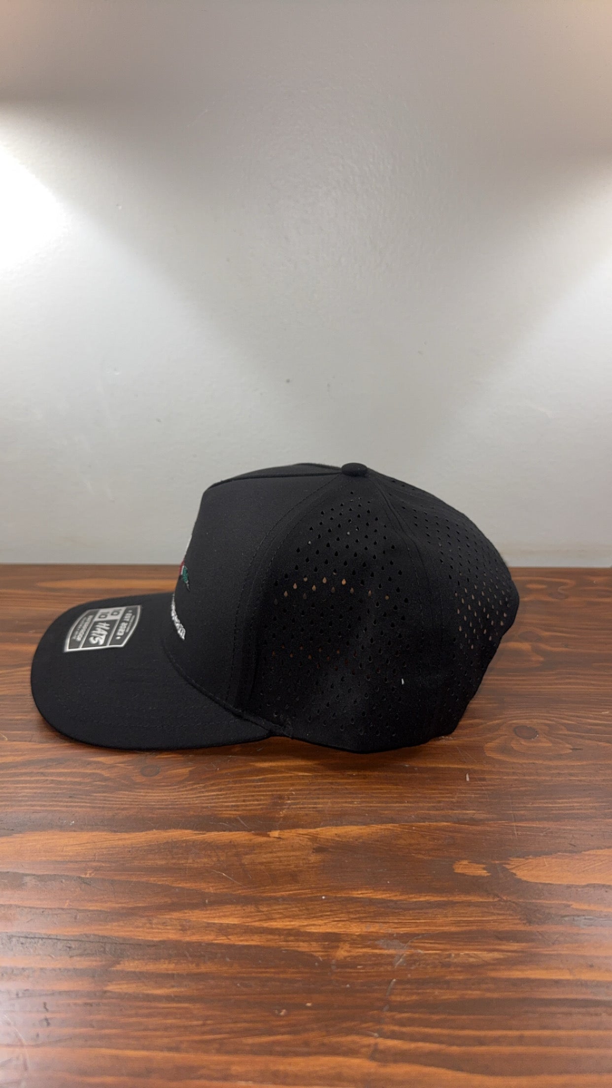 Waterproof Southern Dream Duck in Black